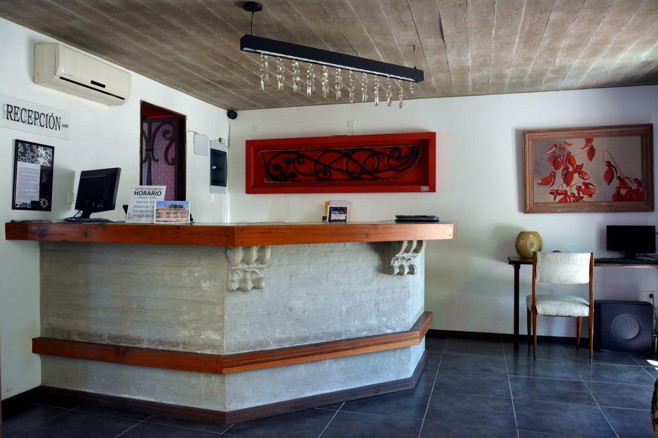 Hotel Posada La Comandancia Melo Extérieur photo